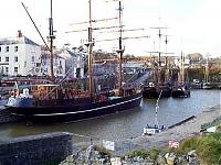Click image for larger version

Name:	charlestown.jpg
Views:	986
Size:	31.6 KB
ID:	1684