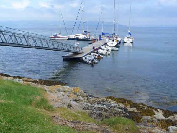 Lochranza Pontoon