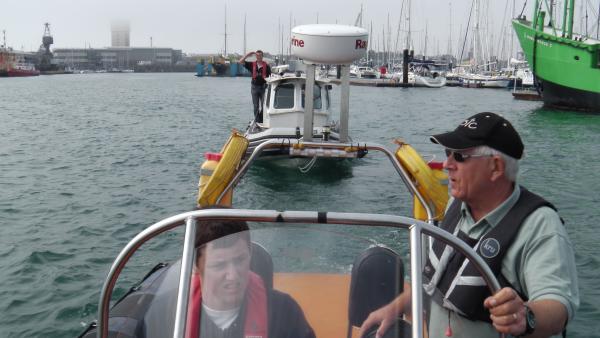 Towing a stricken rib