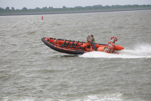 9.5m humber with KAD300 volvo