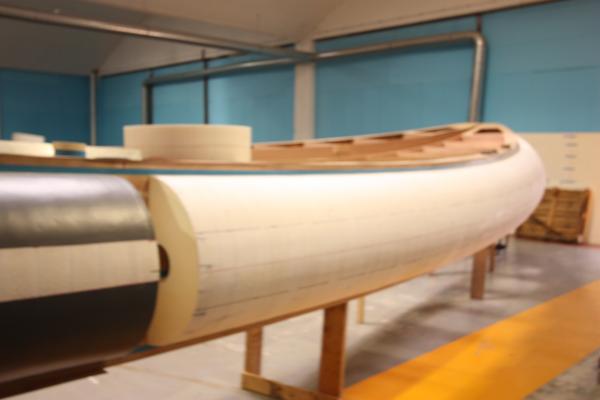 Foam/air hybrid tubes for No Limit Ships of Netherlands