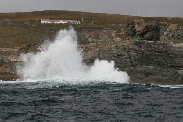 Big swell October heading past the Mizzen