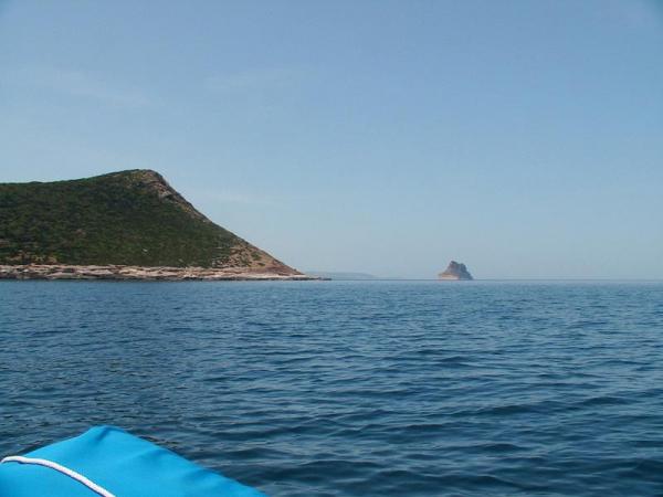 Porto Farina
    Farina Cape (Ras Sidi el Mekki) and Pilau Island, at North West entry of Tunis Gulf