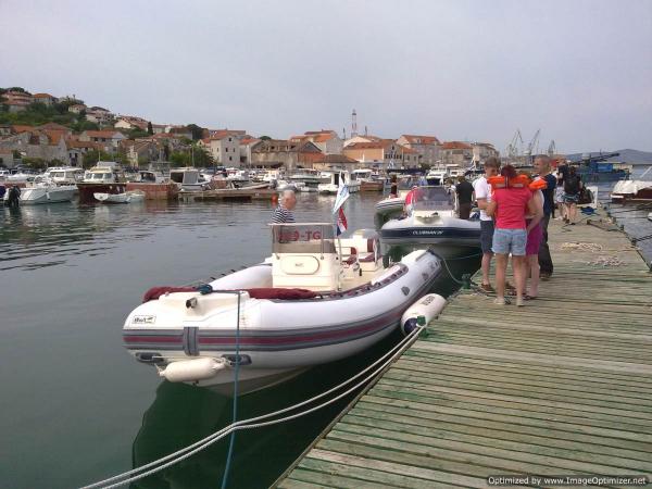 Trogir - Checking the safety equipment